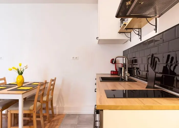 2 Bedroom In Great Location In Kreuzberg *